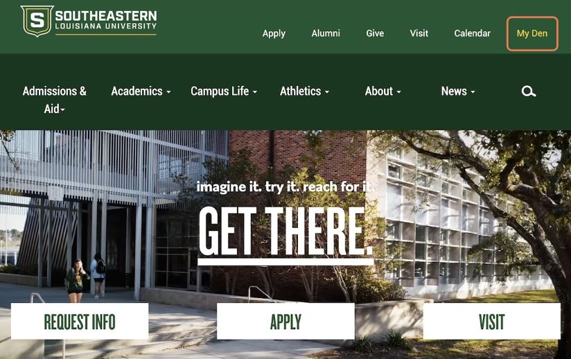 Southeastern's website with My Den in the top right corner circled.