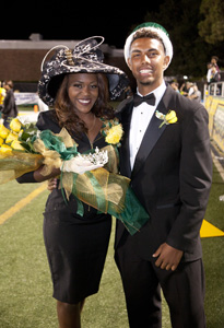 Homecoming 2015 Queen and King