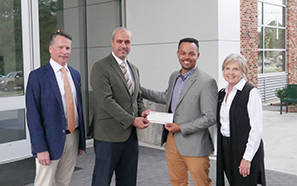 Southeastern receives donation to IET Department