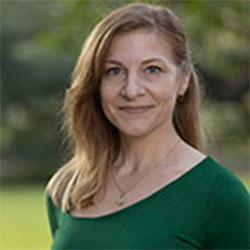 Headshot of Jennifer Whisenhunt