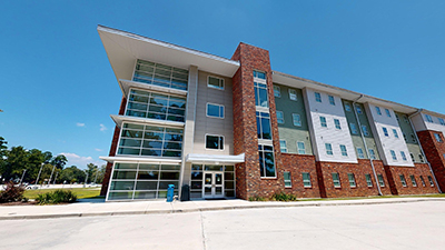 Twelve Oaks Hall, Health Professions Living Learning Community