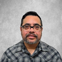 Headshot of Thomas Parrie