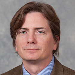 Headshot of Eric Knight