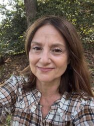 Headshot of Demetra Kandelepas