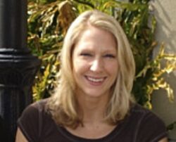 headshot of Erin Horzelski