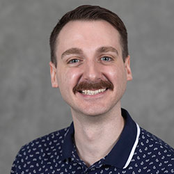 Headshot of Hunter Waddell.