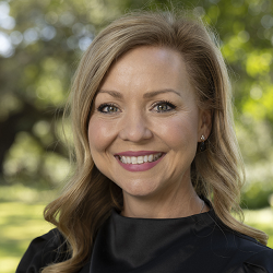 Headshot of Aimee Adams