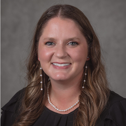 Headshot of Shannon May