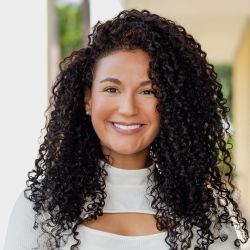 Headshot image of Dr. Juliana White, Associate Professor of Marketing