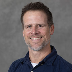 Headshot of Mark Dries.