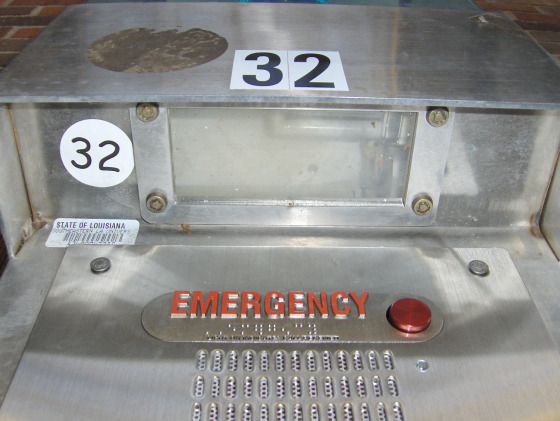 Phone 32 - Student Union