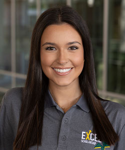 Headshot of Addison Heinz