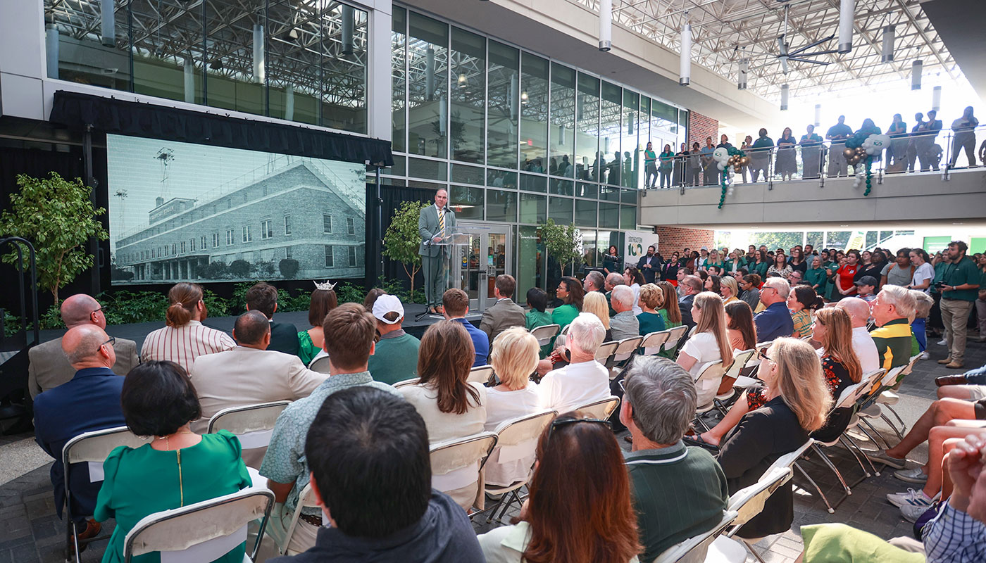 President Wainwright speaking to a crowd at Southeastern's Centennial Event.