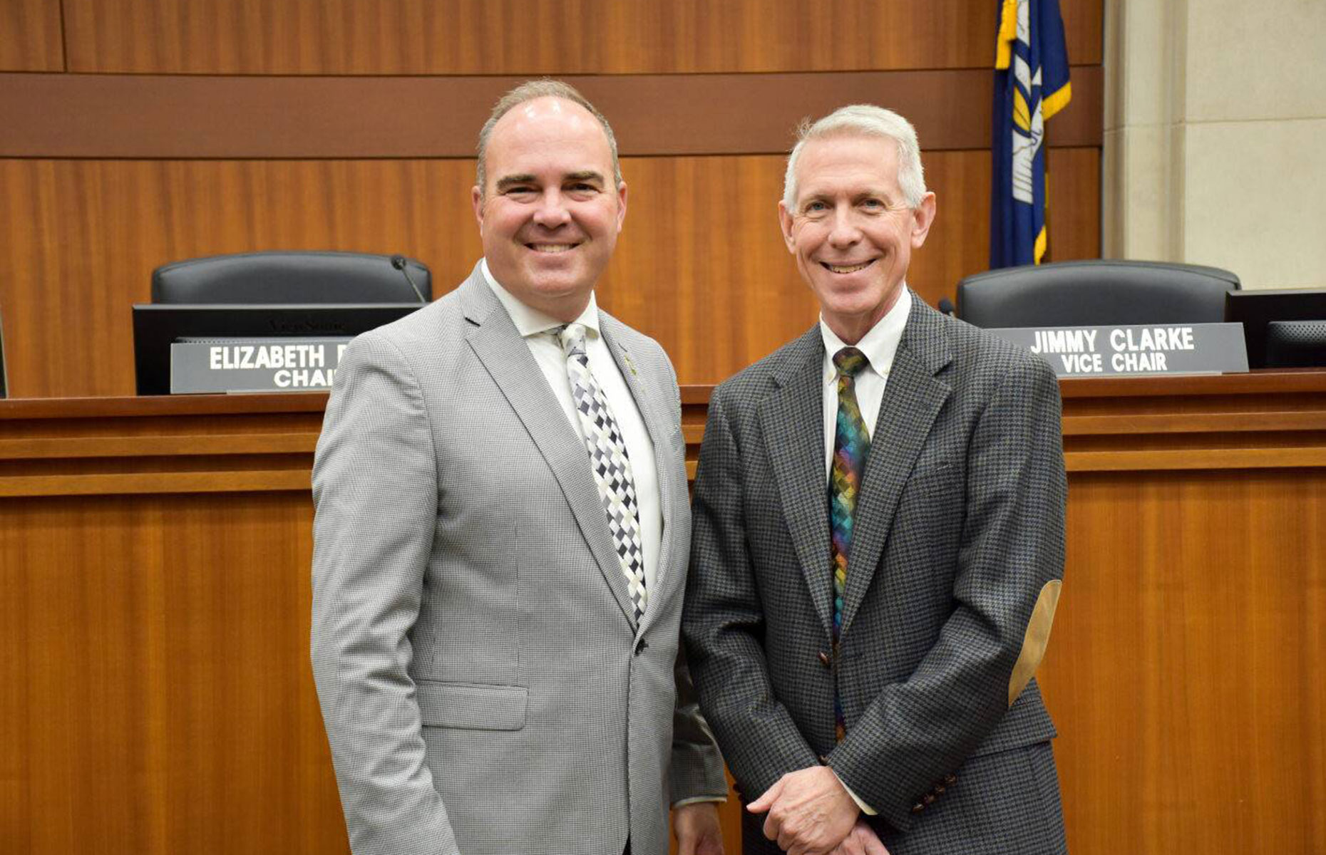 President Dr. William Wainwright standing next to Former President Dr. John Crain.