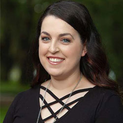jennifer rowell headshot