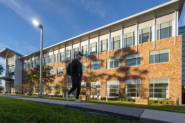 Southeastern Campus Tours - Southeastern Louisiana University