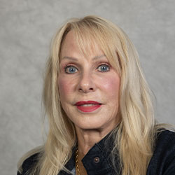 Headshot of Luanne Billingsley