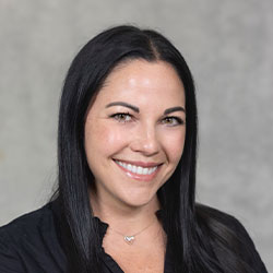 Headshot of Lauren Ashley Dave