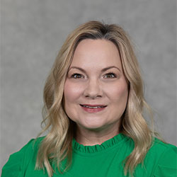 Headshot of Tonya Fowler