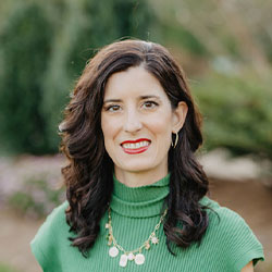 Headshot of Erin Hoffman